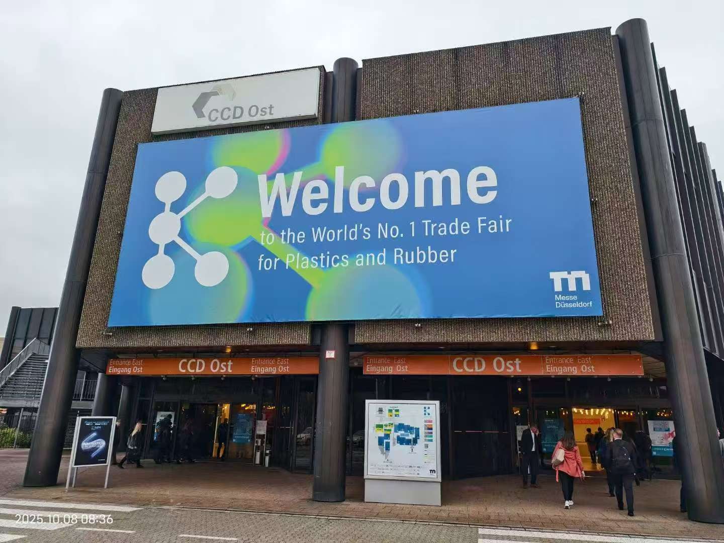 华大机械携全电动智能注塑方案惊艳亮相德国K展